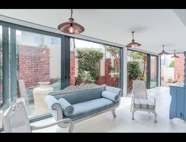 2 BEDROOM APARTMENT TO LET IN MORNINGSIDE